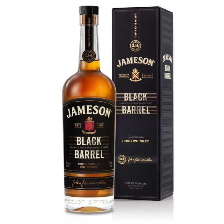 Garrafa de Whisky Jameson Black Barrel com caixa