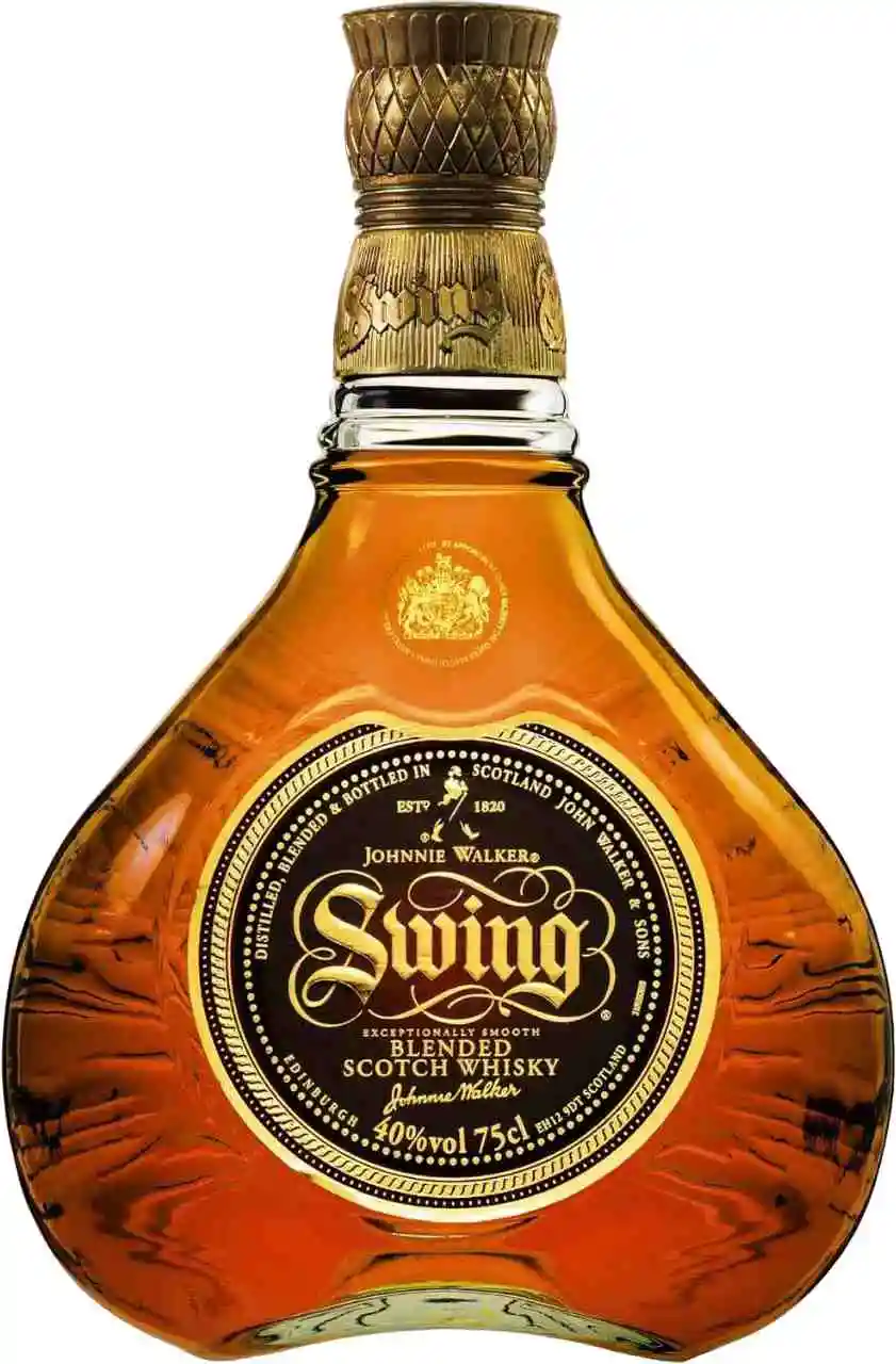 Garrafa de Johnnie Walker Swing Whisky.