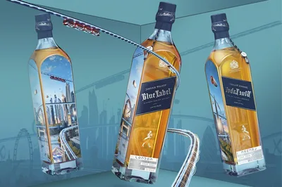 Johnnie Walker Blue Label Cities Collection London com garrafas da edição especial